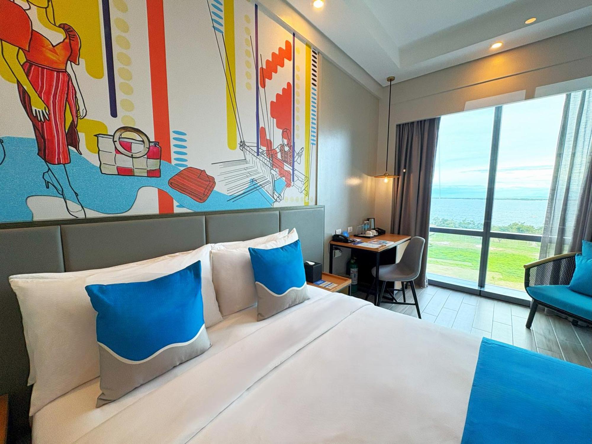 Belmont Hotel Mactan Мактан Экстерьер фото